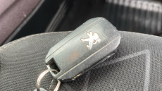 Peugeot 2008 1.2 VTi Active 5dr Petrol Estate